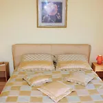 2 Bedroom In Börgerende-Rethwisch